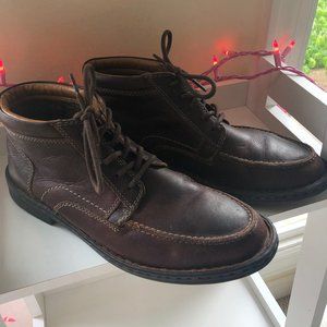Clarks Leather Men's Boots w/ Cushion Heel